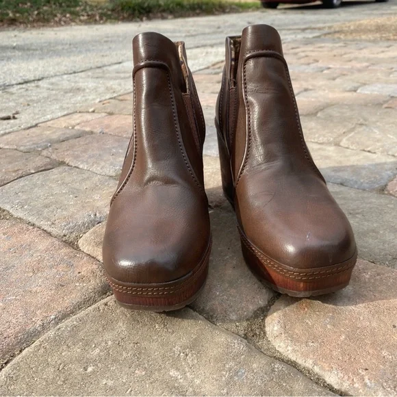 Gently worn 😍Korks kork-ease Robin clogged heeled bootie - Picture 3 of 14